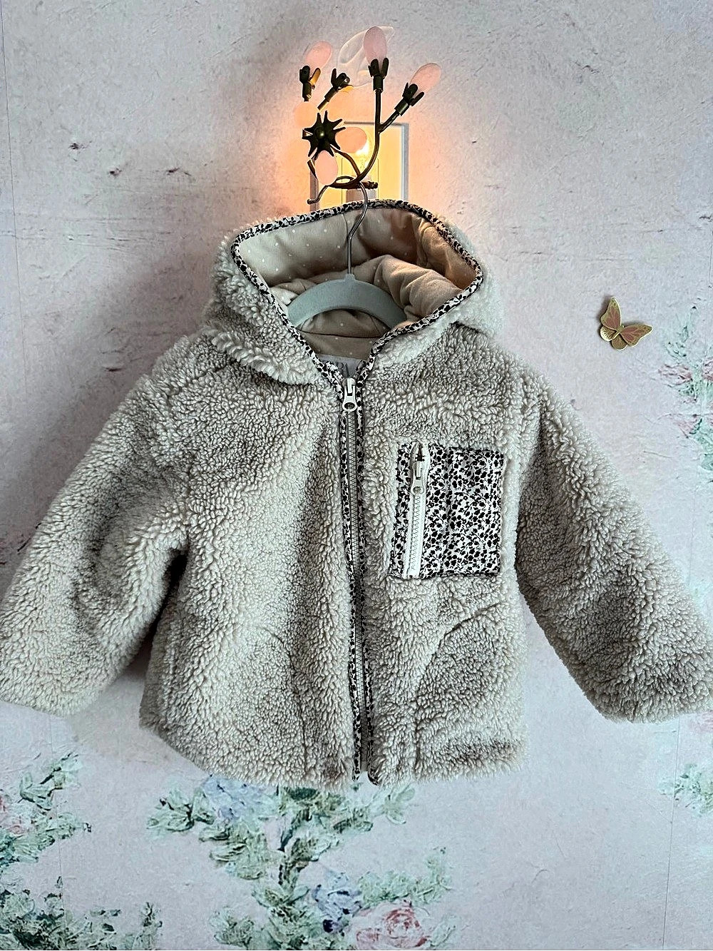 Zara Baby Sherpa Hooded Jacket Cream size 2-3 Like New